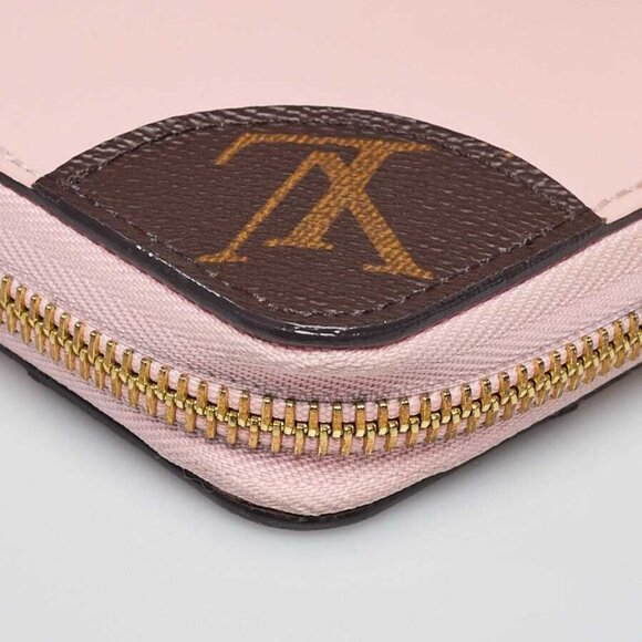 Louis Vuitton Rose Ballerine Vernis Leather Monogram Venice Zippy Wallet - Picture 3 of 8